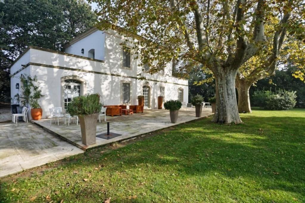 Mas Des Becasses, En Provence - 22 Personnes Villa Arles Kültér fotó