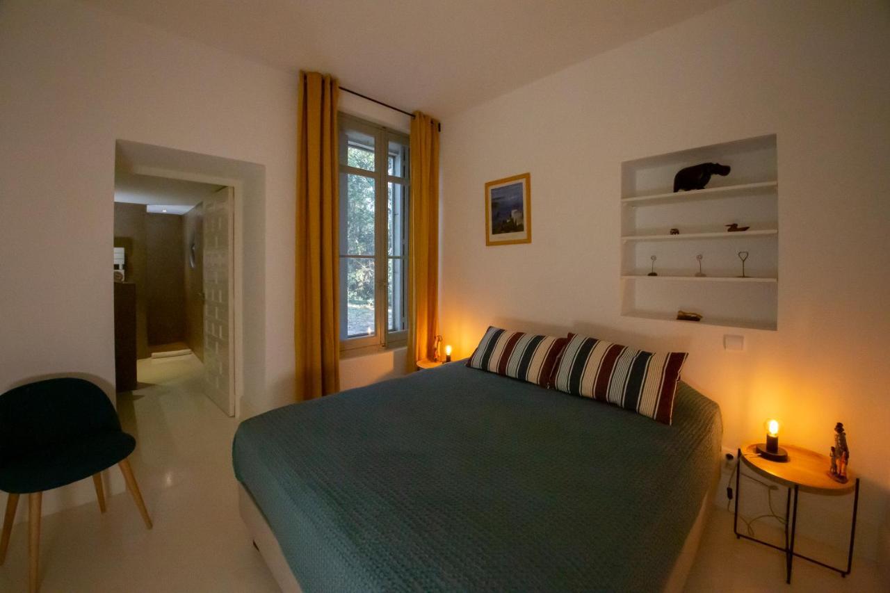 Mas Des Becasses, En Provence - 22 Personnes Villa Arles Kültér fotó