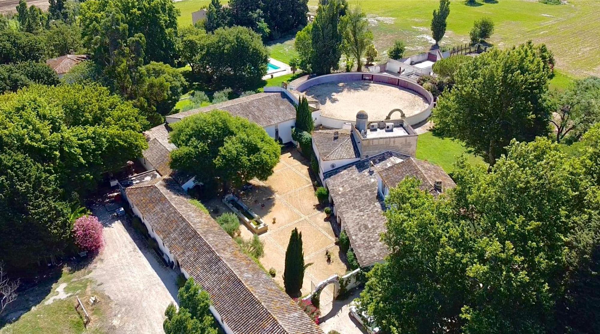 Mas Des Becasses, En Provence - 22 Personnes Villa Arles Kültér fotó